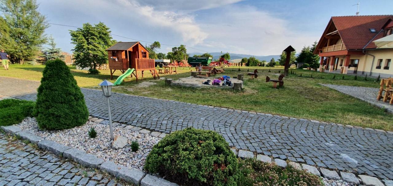 Hotel Farma Vysoka Chrastava Εξωτερικό φωτογραφία